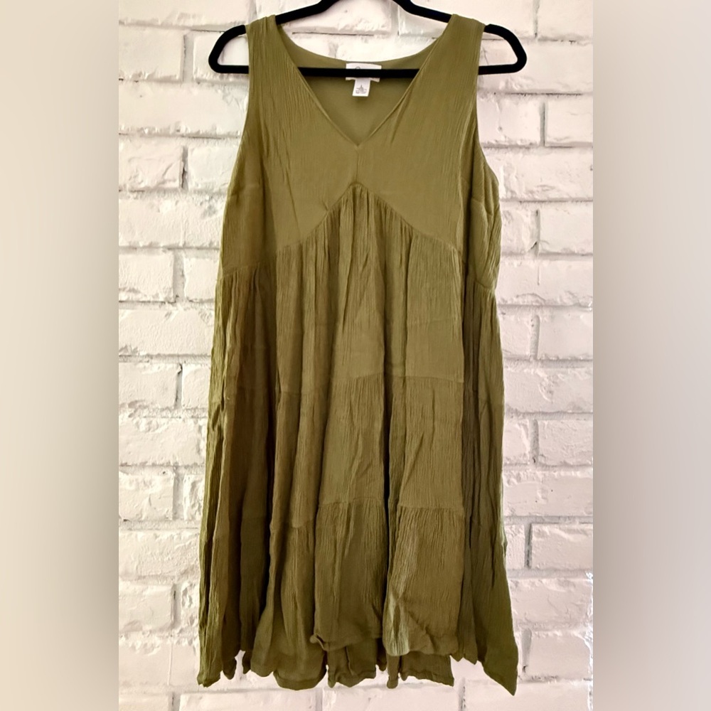 Olive Green Tiered V-Neck Maxi Dress